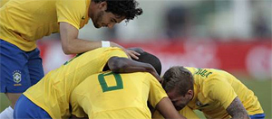 Brasil empata com Paraguai com gol de Fred no fim (Reprodução/Reuters)