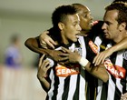 Neymar brilha,
e Santos leva o Goiás à Série B (André Costa / Agência Estado)