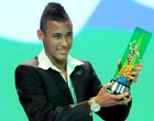 Neymar: troféu de ouro como melhor atacante (André Durão / Globoesporte.com)