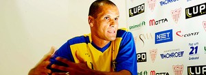 'Eu acho que técnico acrescenta só
 20%', diz jogador-dirigente Rivaldo (Marcos Ribolli / Globoesporte.com)
