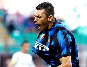 Lucio comemora gol da Inter de Milão