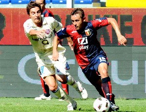 Rafinha e  Simone Bentivoglio. Genoa x Chievo (Foto: getty image)