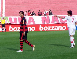 Léo Medeiros, do Flamengo, e Ricardo Goulart, do Inter, pelo Brasileiro Sub-23
