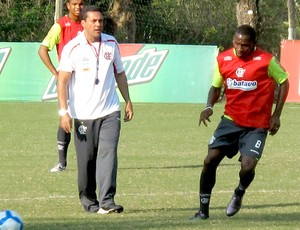 Vanderlei Luxemburgo e Willians Treino Flamengo Ninho do Urubu