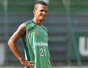 Souza no treino do Fluminense (Foto: Agência Photocâmera)