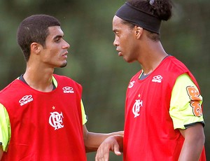 Egidio Ronaldinho treino Flamengo (Foto: Jorge William / O Globo)