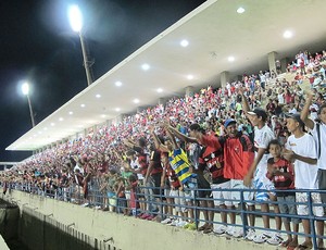 Torcedores do  Flamengo treino no Rei Pelé (Foto: Richard Fausto / Globoesporte.com)