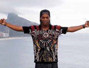 camisa Ronaldinho Audigier (Foto: Jorge William / O Globo)