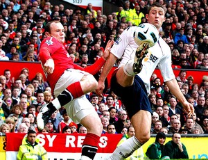 Rooney na partida do Manchester United contra o Bolton (Foto: Reuters)