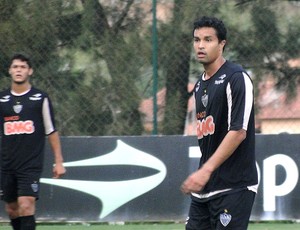 Dudu Cearense treino Atlético-MG (Foto: Marco Antônio Astoni / Globoesporte.com)