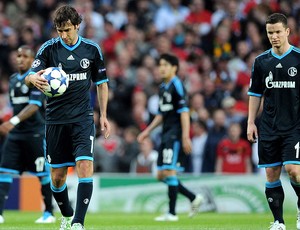 Raul e o time do Schalke contra o Manchester United (Foto: Getty Images)