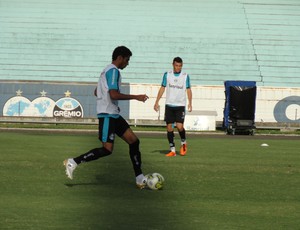 Vilson, zagueiro do Grêmio (Foto: Eduardo Cecconi/Globoesporte.com)