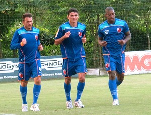 Petkovic, Angelim e Gustavo no treino do Flamengo (Foto: Janir Junior / GLOBOESPORTE.COM)