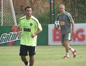 daniel carvalho e dorival junior atlético-mg treino (Foto: Lucas Catta Prêta / Globoesporte.com)