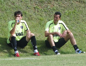lima rever atlético-mg treino (Foto: Lucas Catta Prêta / Globoesporte.com)