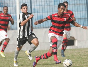 jogo de juniores entre Flamengo e Botafogo (Foto: Fábio Borges / VIPCOMM)