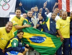 Brasil campeão de boxe na Copa Olímpica (Foto: Site oficial da CBBoxe)
