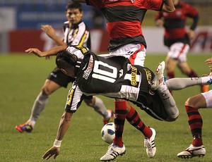 Everton Botafogo (Foto: Cezar Loureiro / Agência o Globo)