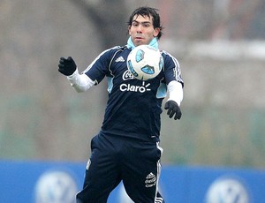Tevez no treino da Argentina (Foto: EFE)