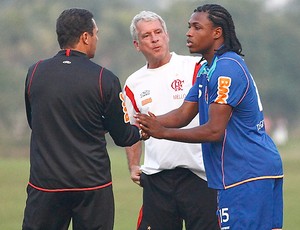 Diego Mauricio Luxemburgo treino Flamengo (Foto: Leandra Benjamin / FlaImagem)