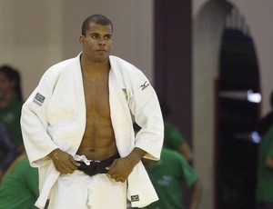 Militares judo Hugo Pessanha (Foto: Wagner Meier / Photocamera)