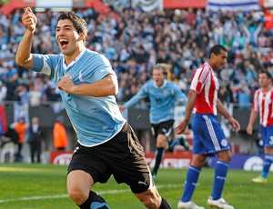 luis suarez uruguai gol paraguai final copa américa (Foto: Agência Reuters)
