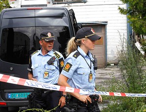 policiamento em Oslo após atentado na Noruega (Foto: Reuters)