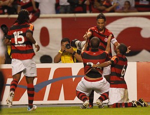 Jael gol Flamengo (Foto: Marcelo Carnaval / O Globo)