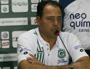 Márcio Goiano admitiu que time precisa ser reforçado (Foto: Rosiron Rodrigues/Goiás E.C.)