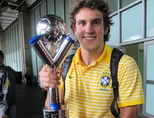 bruno uvini brasil troféu mundial sub20 (Foto: Fábio Leme / Globoesporte.com)