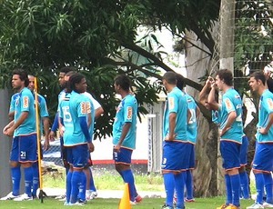 jogadores no treino do Flamengo (Foto: Richard Souza / GLOBOESPORTE.COM)
