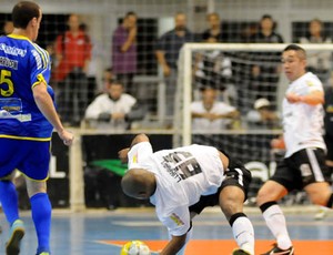Corinthians vence o São José pelas quartas de final da Liga Futsal (Foto: Divulgação/CBFS-Luciano Bergamaschi)