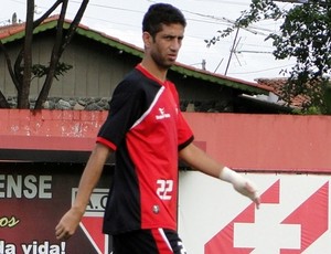Thiago Feltri, lateral-esquerdo do Atlético-GO (Foto: Divulgação/Atlético-GO)