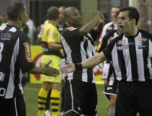 Botafogo vence o Corinthians pelo Rio-São Paulo de showbol (Foto: Divulgação/Ricardo Cassiano)