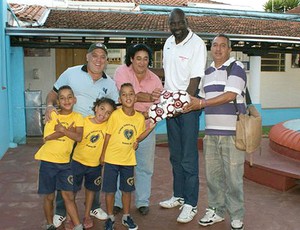 Vargas, ex-jogador de basquete como diretor de esportes da FEAC (Foto: Divulgação / Arquivo Pessoal)