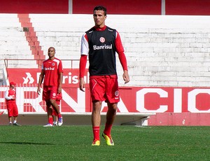 Leandro Damião Internacional treino (Foto: Alexandre Alliatii / Globoesporte.com)