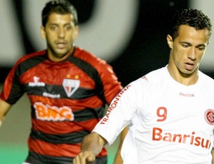 Leandro Damião Inter e Atlético-GO (Foto: André Costa / Agência Estado)