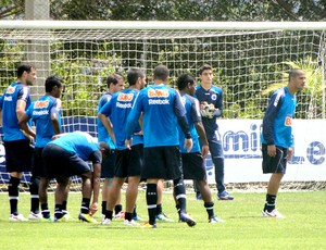 jogadores cruzeiro treino (Foto: Fernando Martins / Globoesporte.com)