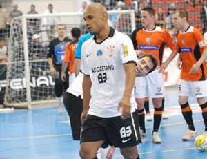 Corinthians, de Lukaian, enfrenta o Carlos Barbosa na semifinal da Liga Futsal (Foto: Divulgação/Sidnei Sportphotos)