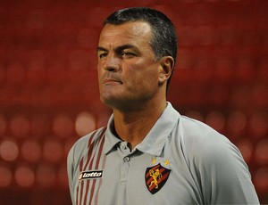 Mazola, técnico do Sport (Foto: Antônio Carneiro)