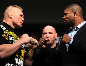 UFC Brock Lesnar Alistair Overeem Dana White (Foto: Agência Getty Images)