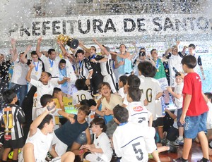 Futsal - Santos Campeão da Liga Futsal 2011 (Foto: Luciano Bergamaschi/CBFS)