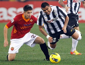 Vidal e leandro Greco - Roma x Juventus (Foto: Reuters)