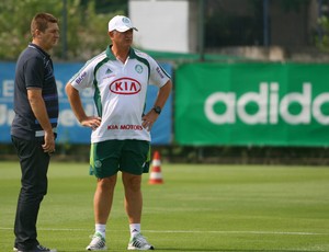 Felipão e Galeano em treino do Palmeiras (Foto: Anderson Rodrigues / Globoesporte.com)