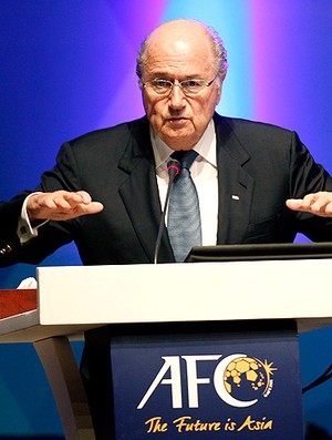 Joseph Blatter discursa em encontro na Ásia