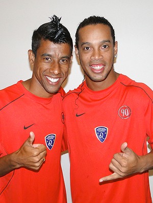 Leo Moura Ronaldinho