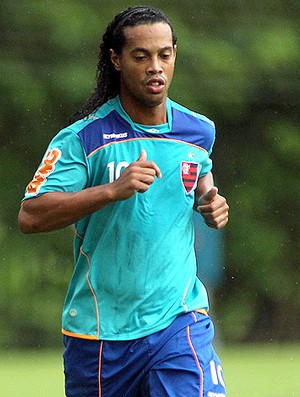 Ronaldinho treino Flamengo (Foto: Maurício Val / VIPCOMM)