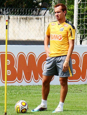 Zé Eduardo no treino do Santos (Foto: Ricardo Saibun / Site Oficial do Santos)