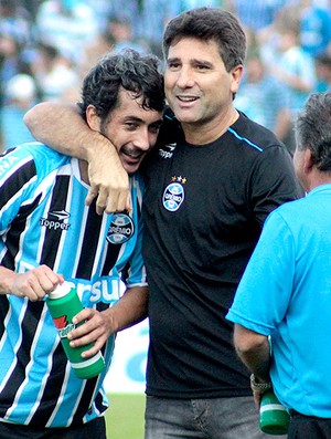 Douglas gol Grêmio (Foto: Ag. Estado)