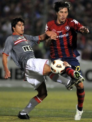 Cerro 0 x 0 Estudiantes, pela Libertadores 2011 (Foto: EFE)